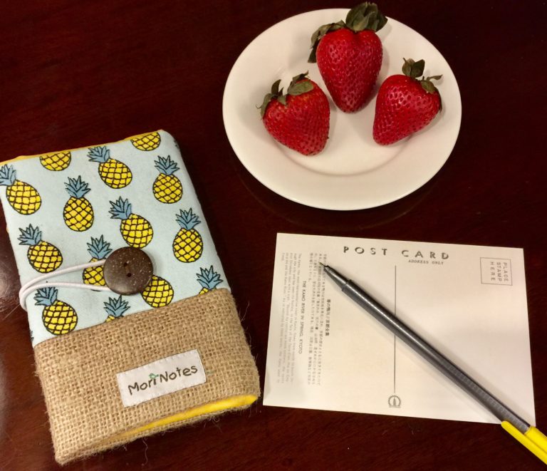 Holiday gift guide for sustainable shopping