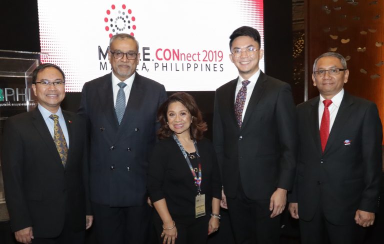 Enriching the tourism industry through knowledge-sharing