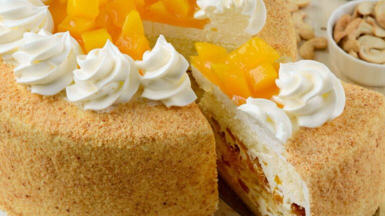 Give in to joyful cake and gelato treats with Cara Mia at Shangri-La Plaza