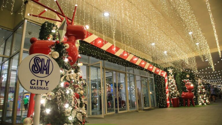 Enjoy SM Masinag Enchanted Christmas