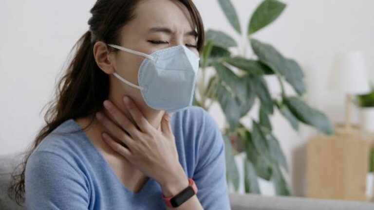 Sore throat, now the #2 major symptom of COVID-19