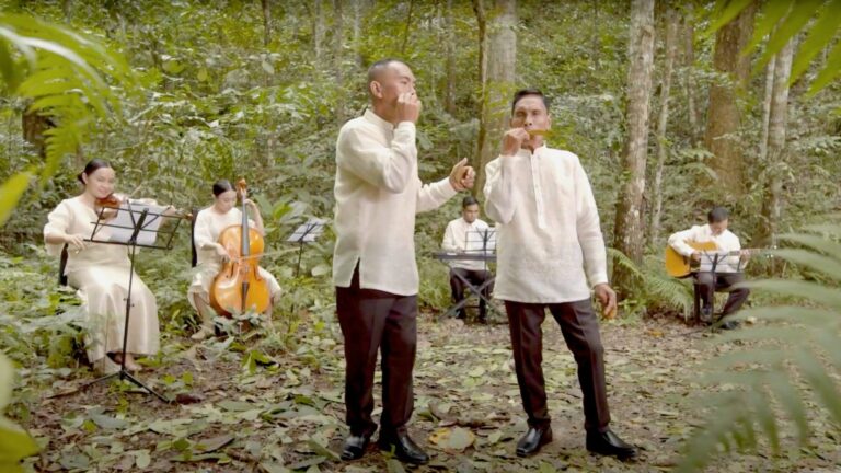 Nissan introduces world’s first leaf orchestra