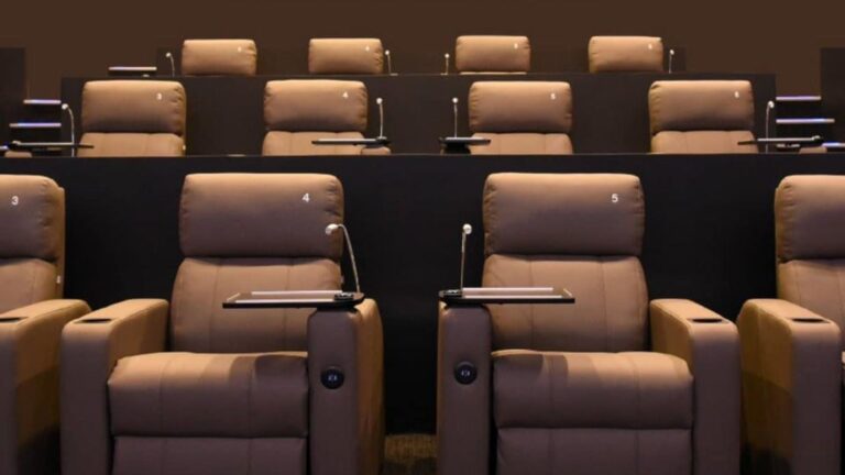 SM CINEMA RE-OPENS WITH NEW THEATRES, EXCLUSIVE SCREENINGS,   AND NEW WAYS TO WATCH MOVIES