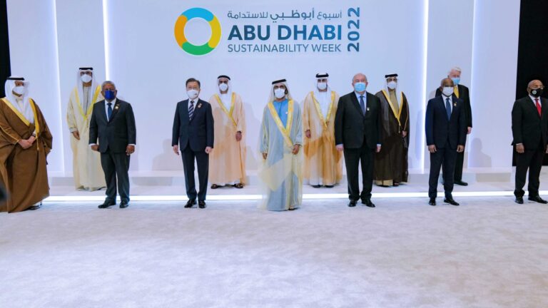 Mohammed bin Rashid honours 10 Winners of 2022 Zayed Sustainability Prize