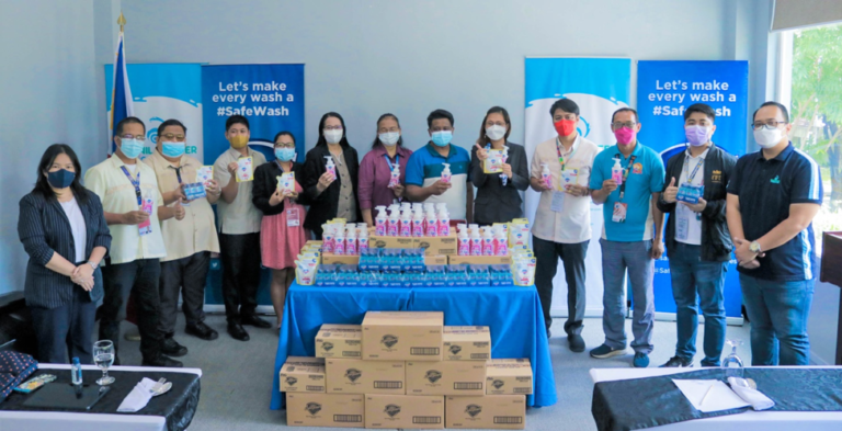 Strengthening the SAFEwash Movement: Safeguard provides PHP 5 million worth of products to schools