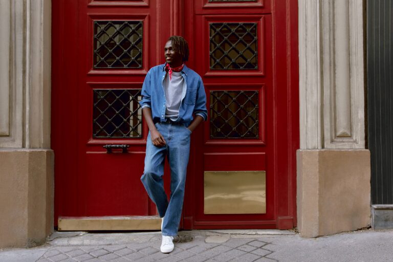 UNIQLO Launches StyleHint App  Style search engine and community platform launches in the Philippines