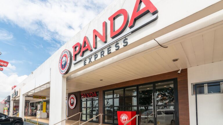 Panda Express® adds another store in the South with its first branch in Muntinlupa
