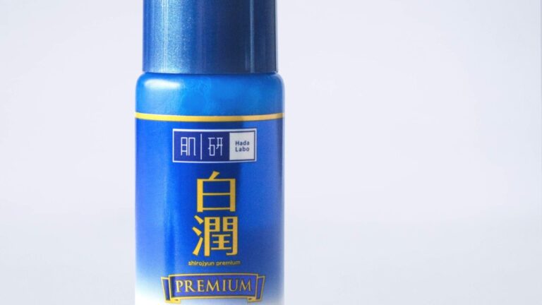 Say hello to crystal bright mochi-mochi skin with Hada Labo Shirojyun