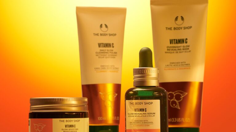 GET READY TO GLOW WITH THE VITAMIN C RANGE OF THE BODY SHOP
