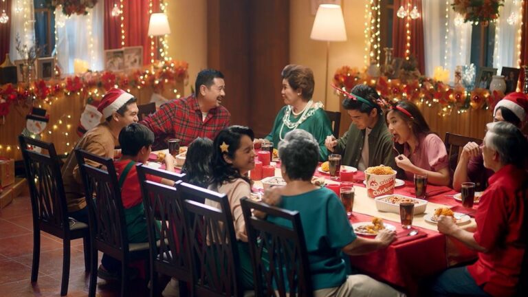 Jollibee brings back the all-out joy of Pinoy Christmas in ‘Sarap ng Pasko’ campaign