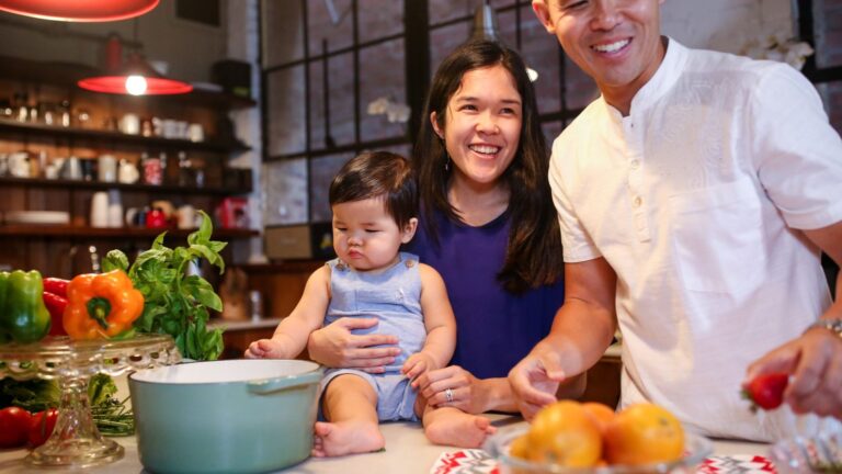 Health Check : 5 ways to be healthy—with your kids
