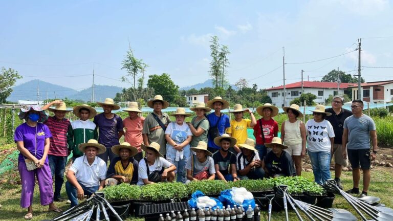Local farmers in Calabarzon to receive training on modern farming techniques    KSK-SAP farmers and partners from San Pablo City, Laguna. 