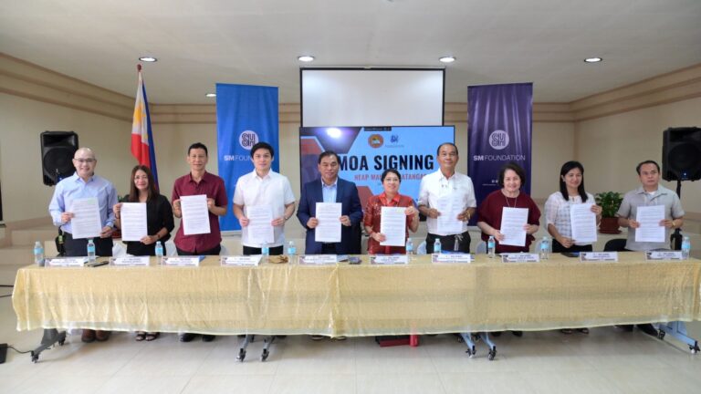 SM Foundation  is collaborating to construct new school buildings in the provinces of Laguna and Batangas.
