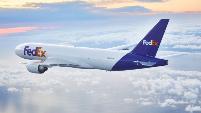 Media Alert: FedEx Express Philippines kicks off its 40th anniversary by participating in the 24th Philippine International Hot Air Balloon Fiesta