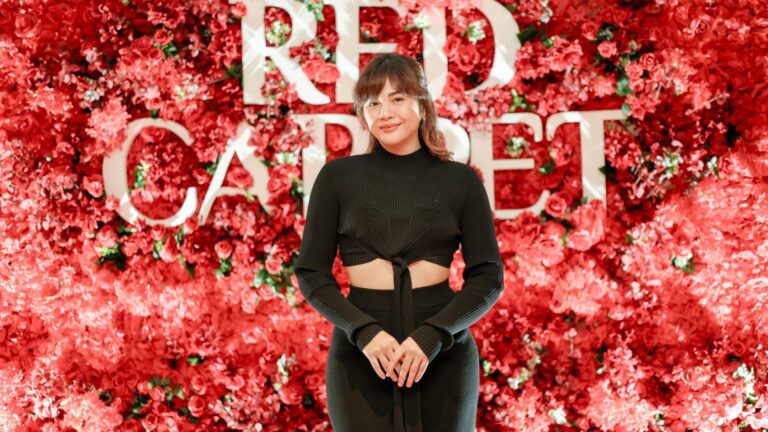 Must-see romance film Under Parallel Skies hits Shangri-La Plaza      