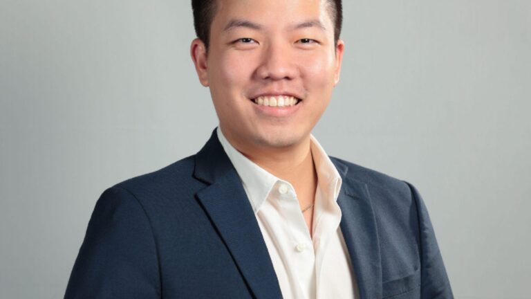 P&G Philippines’ Asher Lu recognized among the first Mansmith Sales Master Awardees