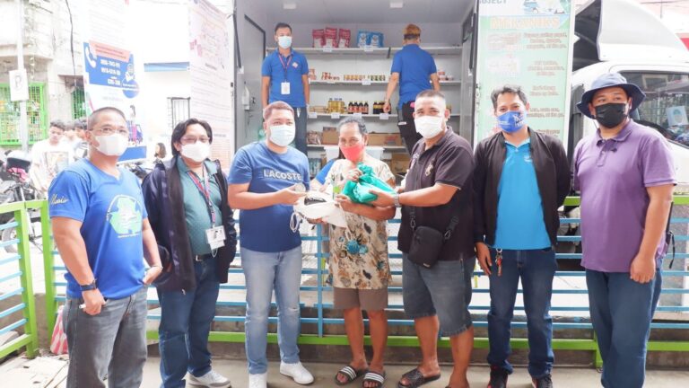 MMDA Celebrates Third Anniversary of Mobile Materials Recovery Facility