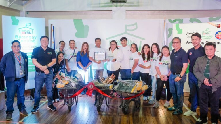 Coca-Cola PH bottler and MMDA award top barangays for PET bottle collection initiative