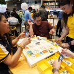 Sun Life clients and advisors playing the Play for Life – A Game of Choices Game