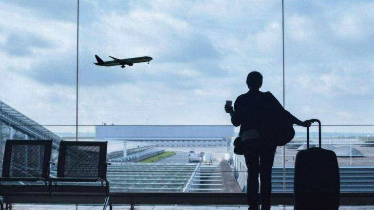 Travel lighter: Pro-tips for smoother bathroom breaks on the go