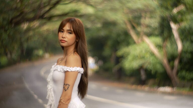 Acclaimed singer-songwriter syd hartha chooses herself in “ako naman muna”   