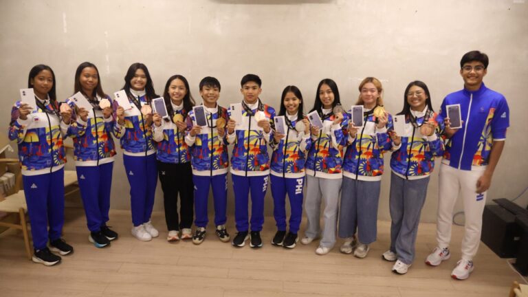 SportsPlus Awards iPhone 17 Devices to 2025 Asian Youth Games Medalists, Strengthens Commitment to Youth Sports Development
