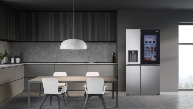 LG INSTAVIEW™ LEADS REFRIGERATOR INNOVATION SINCE 2018 WITH ITS PATENTED KNOCK-TO-VIEW DESIGN   